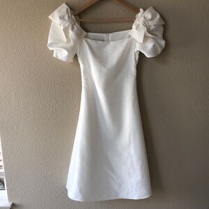 NWT White Puff Sleeve Dress